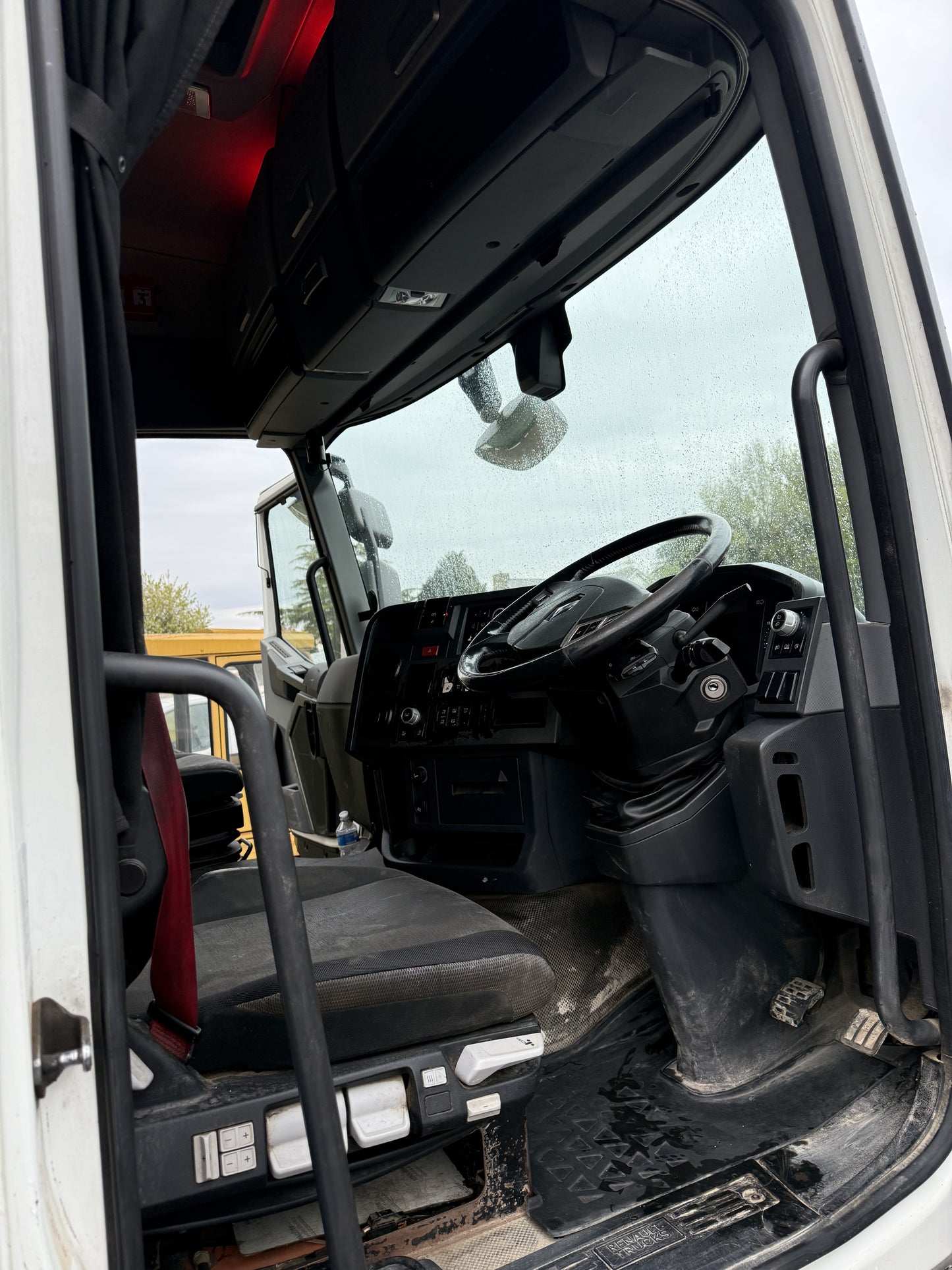 DAF CF HOOKLOADER ( 2020 70 REG )