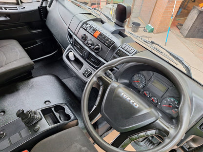 IVECO SKIP LOADER (2020)