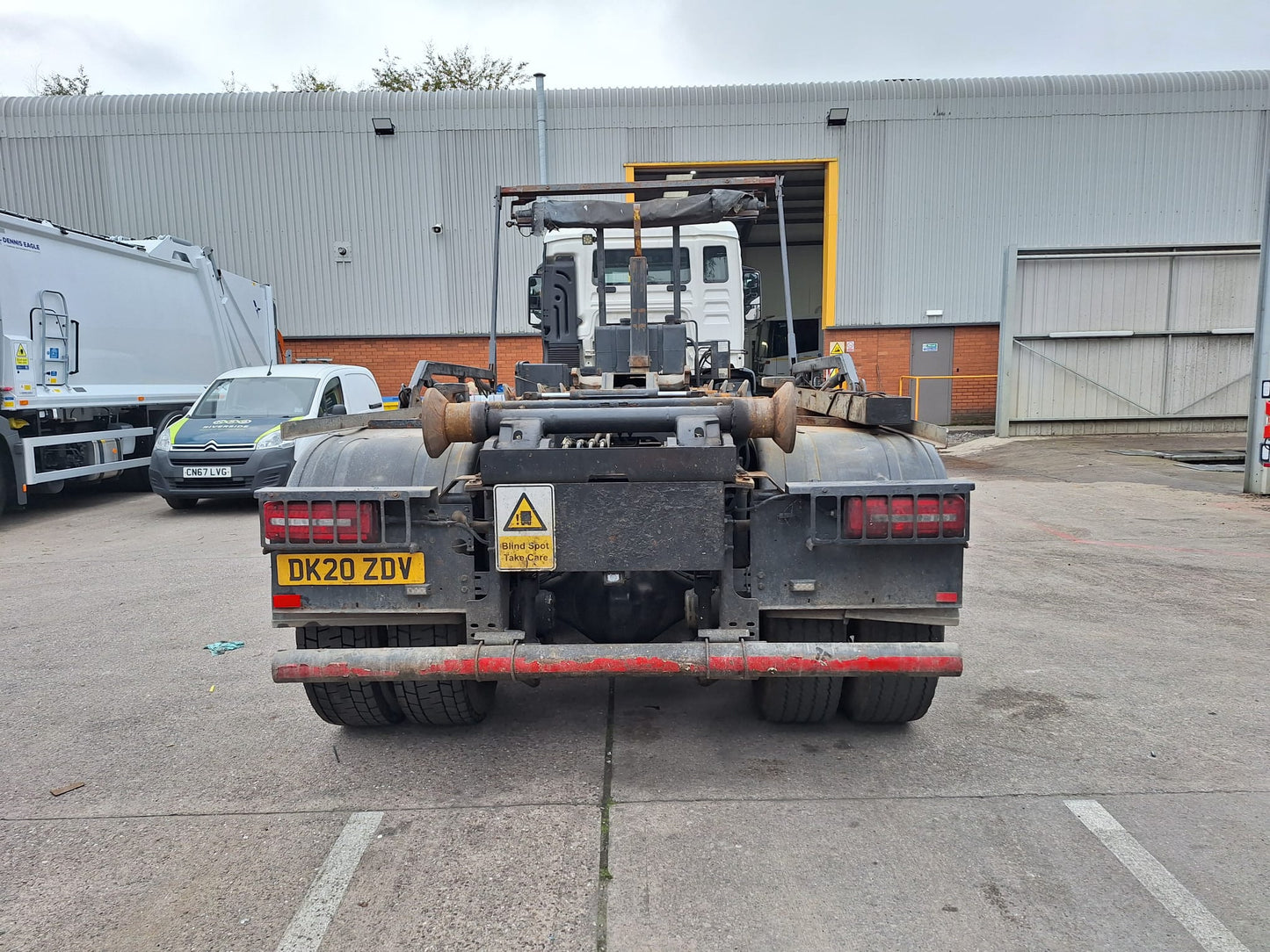 Man hookloader ( 2020 )